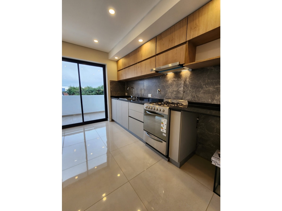 VENTA / Dúplex DE 3 AMBIENTES CON COCHERA/ MAR DEL PLATA