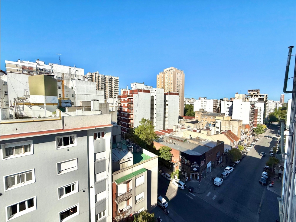 VENTA/ DEPARTAMENTO 2 AMBIENTES A LA CALLE/ MAR DEL PLATA - 2