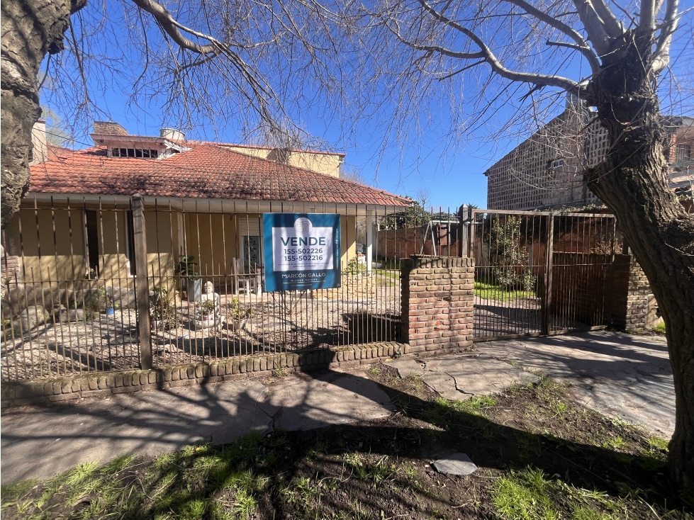 VENTA EN BLOCK/ CHALET 4 AMBIENTES CON DPTO. 2 AMB. / MAR DEL PLATA - 1