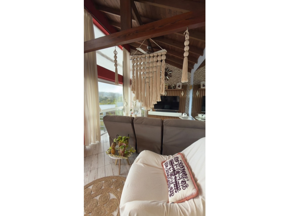 VENTA / CASA 4 AMBIENTES / SIERRA DE LOS PADRES — foto 2