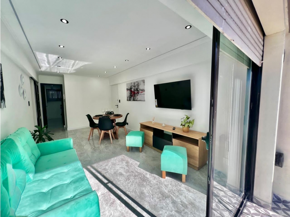 VENTA / DEPARTAMENTO DE 3 AMBIENTES A LA CALLE / MAR DEL PLATA - 2