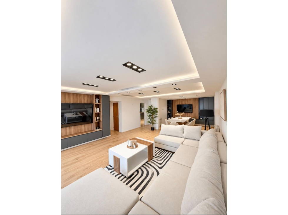 VENTA/ DEPARTAMENTO 4 AMBIENTES A LA CALLE/ MAR DEL PLATA