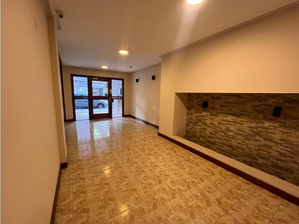 VENTA/ DEPARTAMENTO 2 AMBIENTES A LA CALLE/ COCHERA/ MAR DEL PLATA - 3