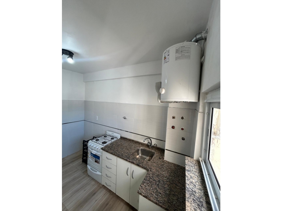 VENTA / DEPARTAMENTO 3 AMBIENTES LATERAL / MAR DEL PLATA — foto 4