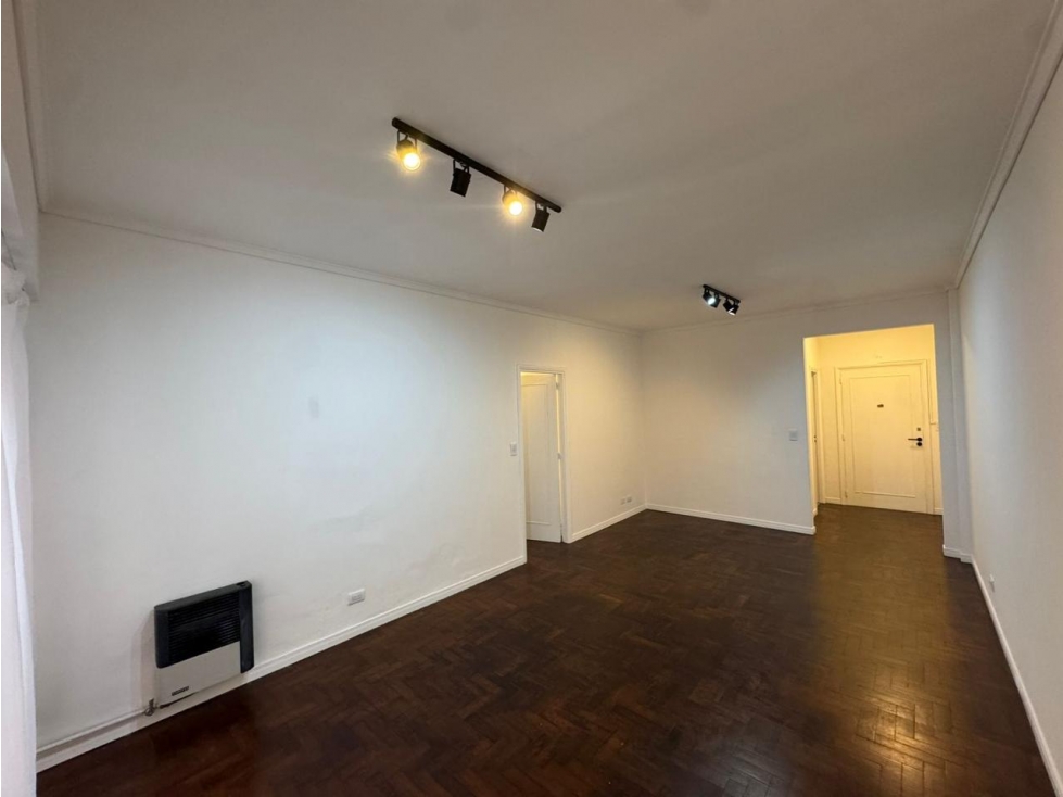 VENTA/ DEPARTAMENTO 3 AMBIENTES + DEP./ CONTRAFRENTE/ MAR DEL PLATA - 4