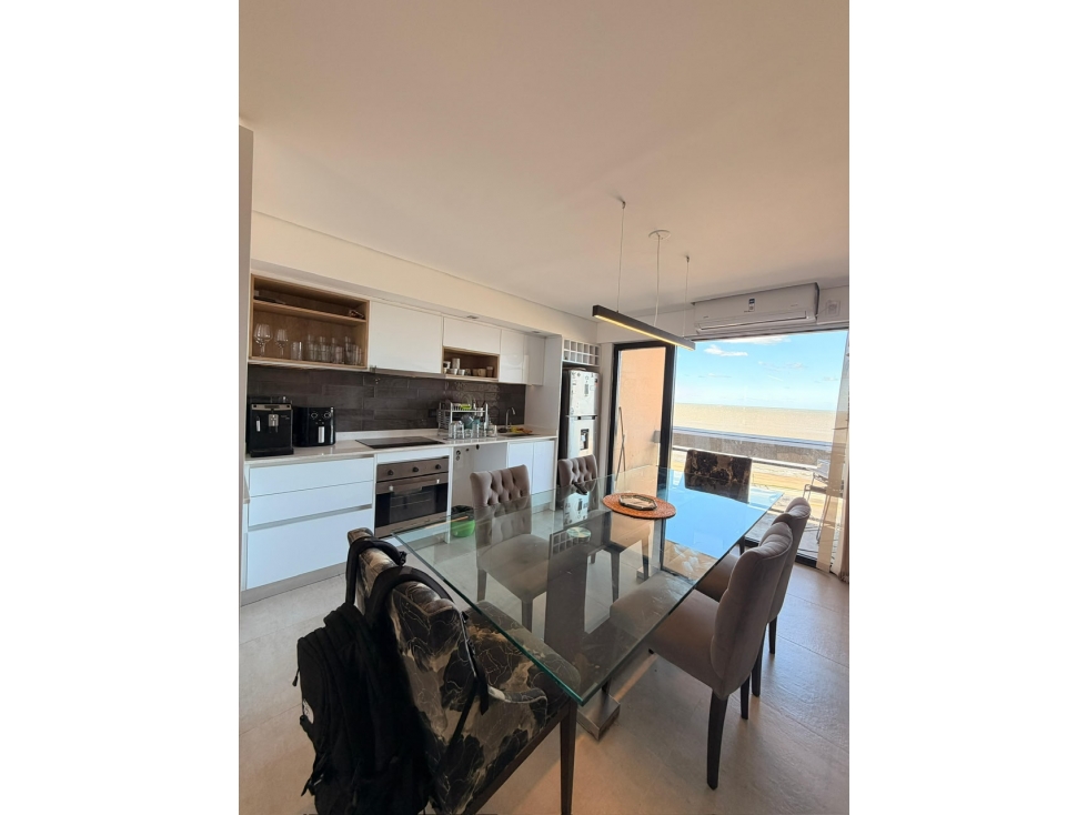 VENTA/ DEPARTAMENTO 3 AMBIENTES A LA CALLE/ VISTA MAR/ MAR DEL PLATA - 1