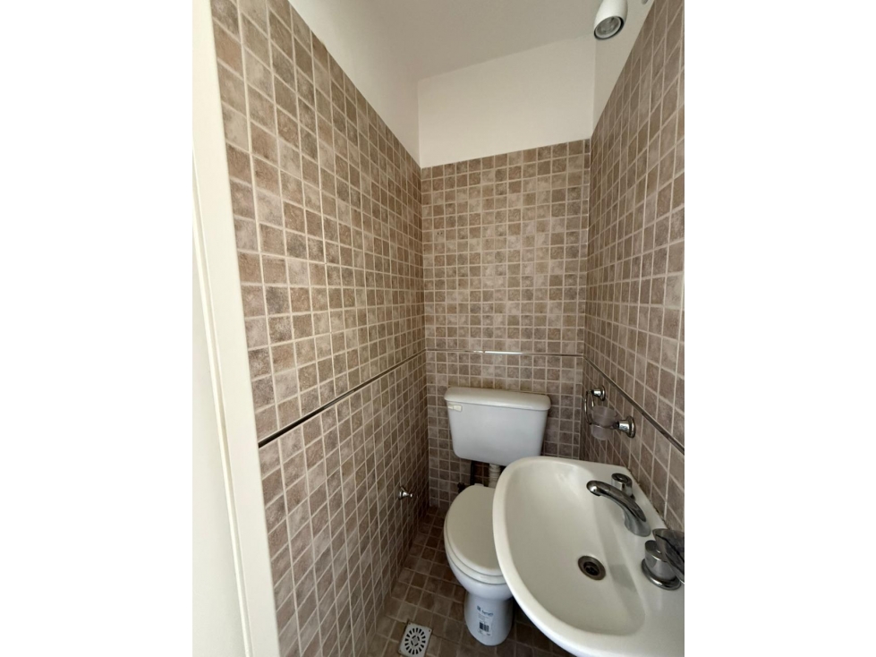 VENTA/ DEPARTAMENTO 3 AMBIENTES A LA CALLE/ MAR DEL PLATA - 4