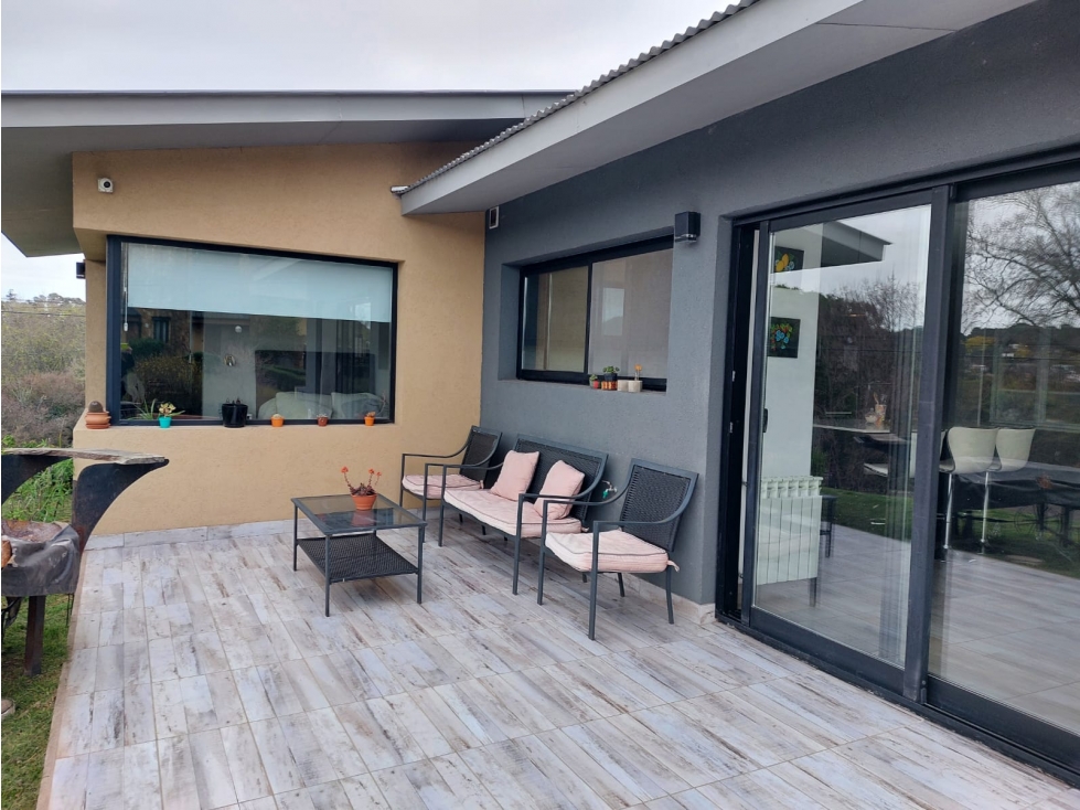VENTA / CHALET 7 AMBIENTES PARQUE PISCINA / SIERRA DE LOS PADRES — foto 4