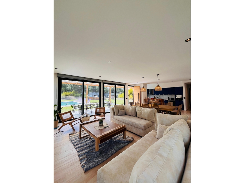 VENTA / CHALET 5 AMBIENTES COSTA ESMERALDA / PINAMAR - 6