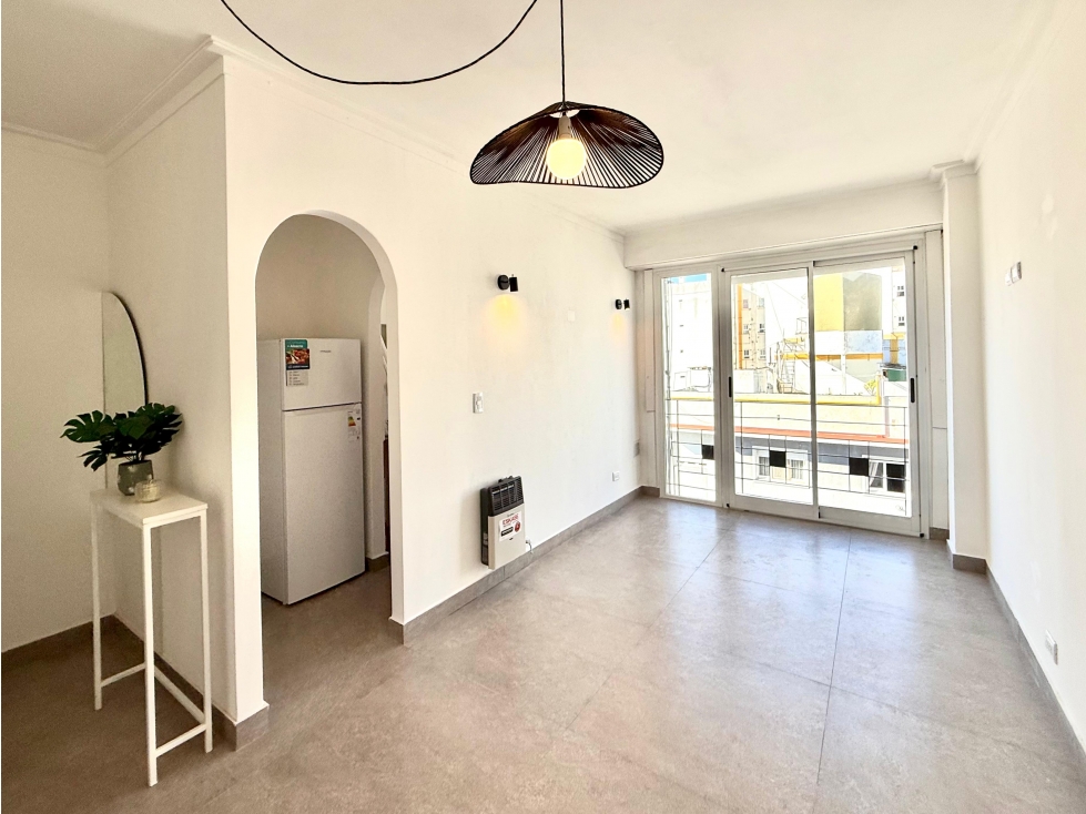 VENTA/ DEPARTAMENTO 2 AMBIENTES A LA CALLE/ MAR DEL PLATA - 5