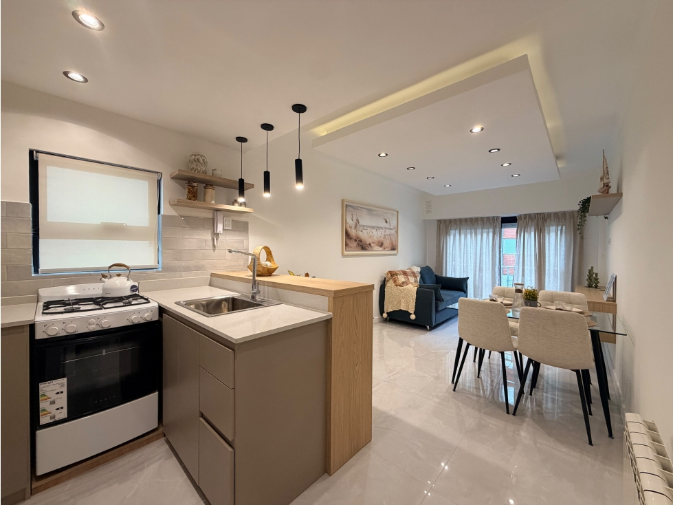 VENTA/ DEPARTAMENTO 3 AMBIENTES A LA CALLE/ MAR DEL PLATA - 5
