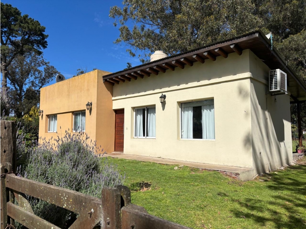 VENTA / CASA 3 AMBIENTES / SIERRA DE LOS PADRES
