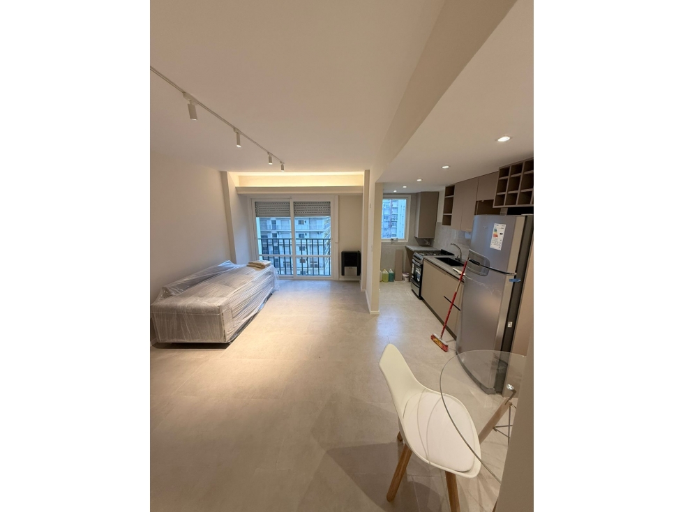 VENTA/ DEPARTAMENTO 2 AMBIENTE CONTRAFRENTE / MAR DEL PLATA