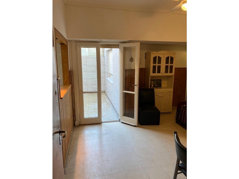 VENTA DEPARTAMENTO 2 AMBIENTES CON PATIO - 3