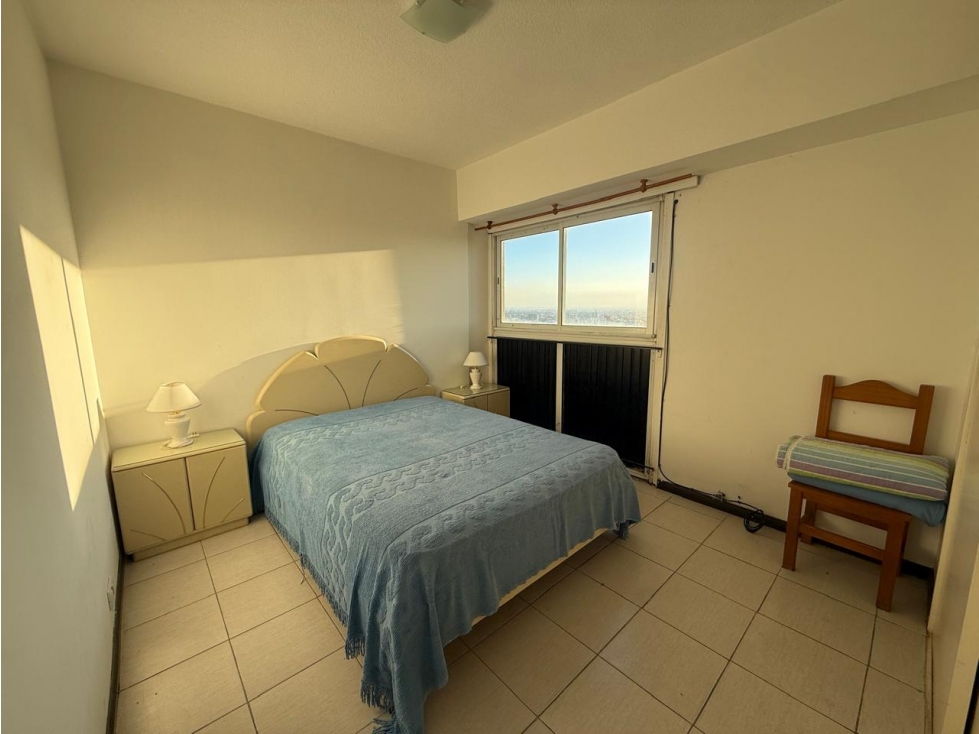 ALQUILER TEMPORARIO - DEPARTAMENTO 3 AMBIENTES CENTRO - 5