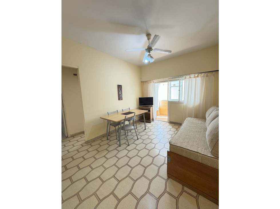 ALQUILER TEMPORARIO - Departamento 2 AMB Plaza Colón — foto 4