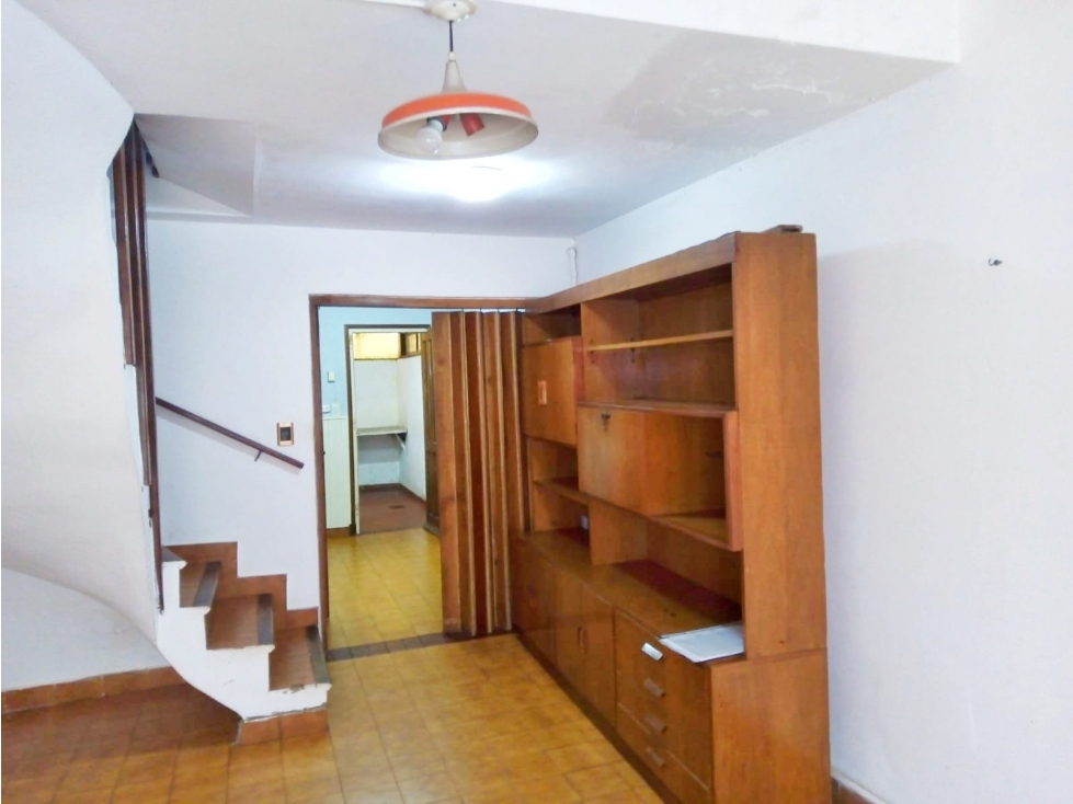 VENDO AMPLIO DUPLEX DE 3 AMB CON COCHERA, CON 87m2. — foto 2