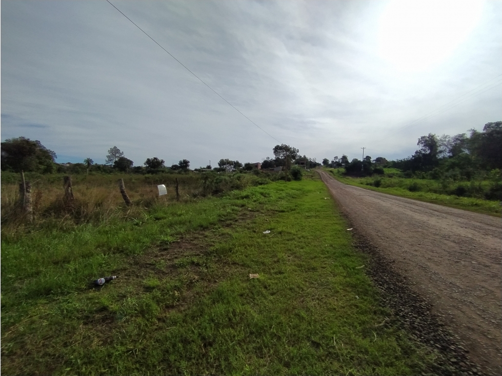 SE VENDE 2 HECTAREAS EN GARUPA