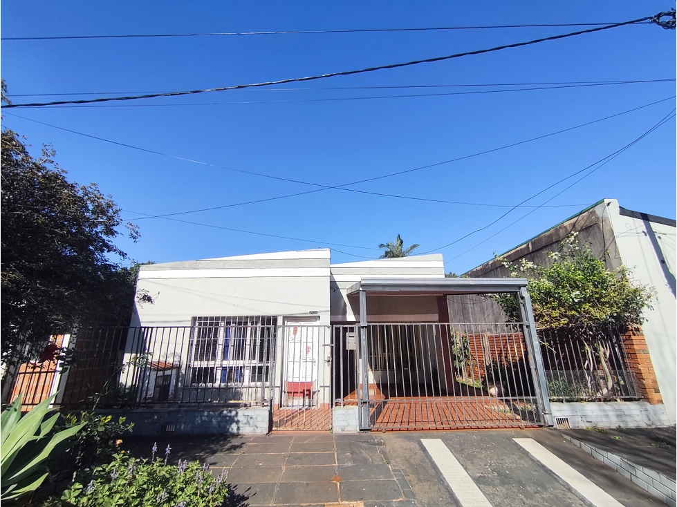 CASA ZONA BUSTAMANTE Y SAN MARTIN