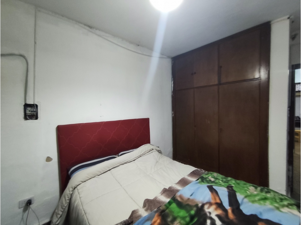 VENDO CASA A RECICLAR BLAS PARERA CASI STA CATALINA - 5