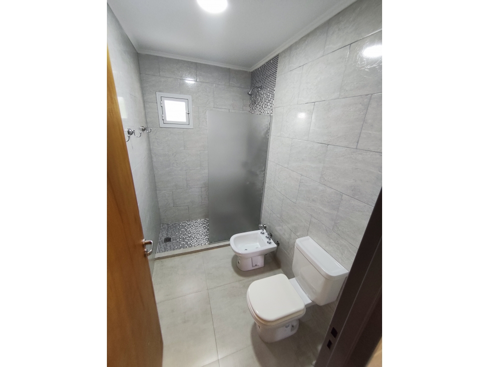 DUPLEX ZONA MONSEÑOR DE ANDREA Y MARTIN FIERRO - 2
