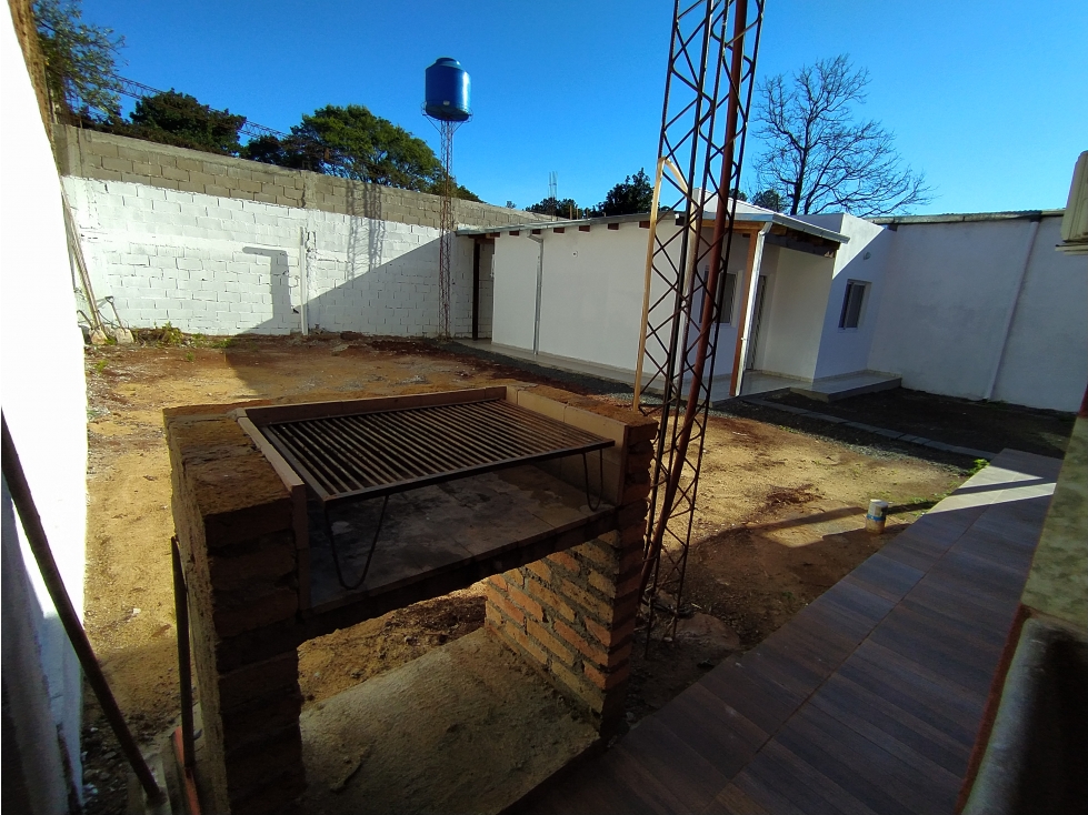 VENTA DE 2 CASAS ZONA QUARANTA Y 213 — foto 5