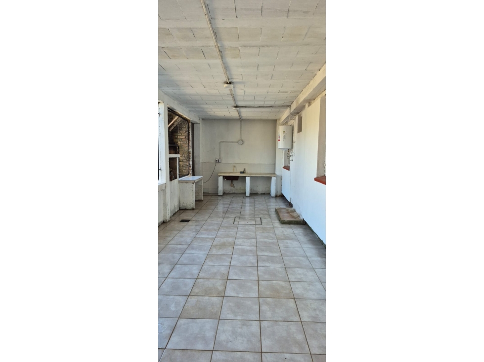 DEPARTAMENTO PLANTA BAJA CH 3233 - 4