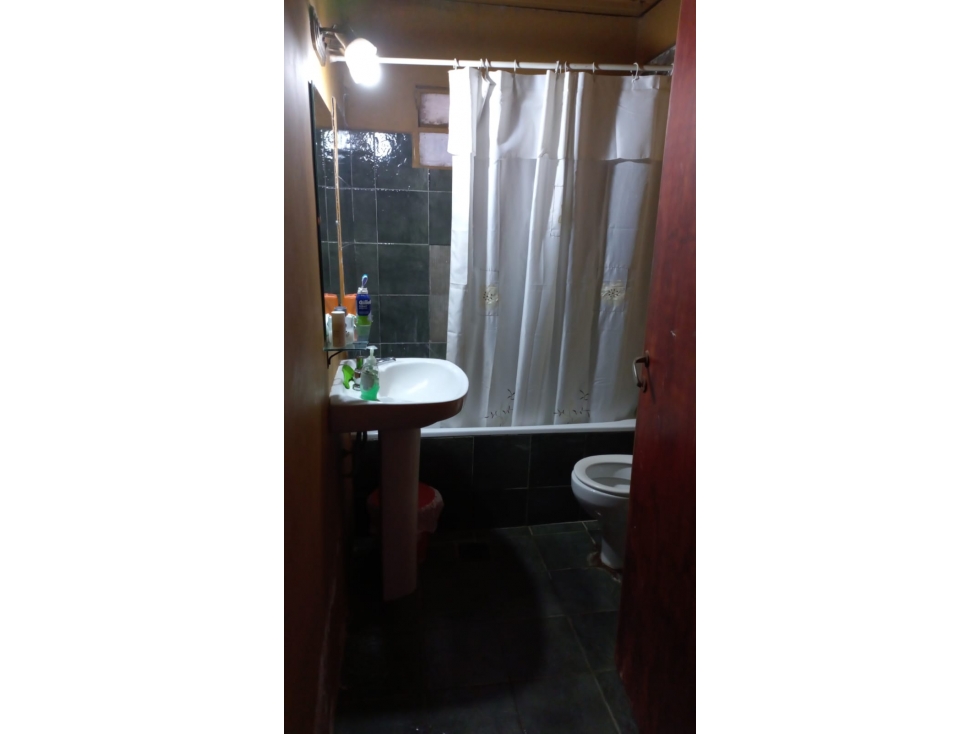 CASA ESQUINA BELGRANO Y 25 DE MAYO. SE ESCUCHAN OFERTAS DE CONTADO — foto 4