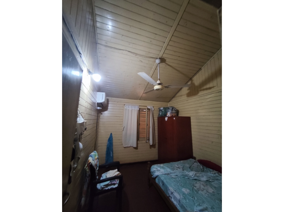 CASA DE MADERA SOBRE BUSTAMANTE CASI ZAPIOLA — foto 5