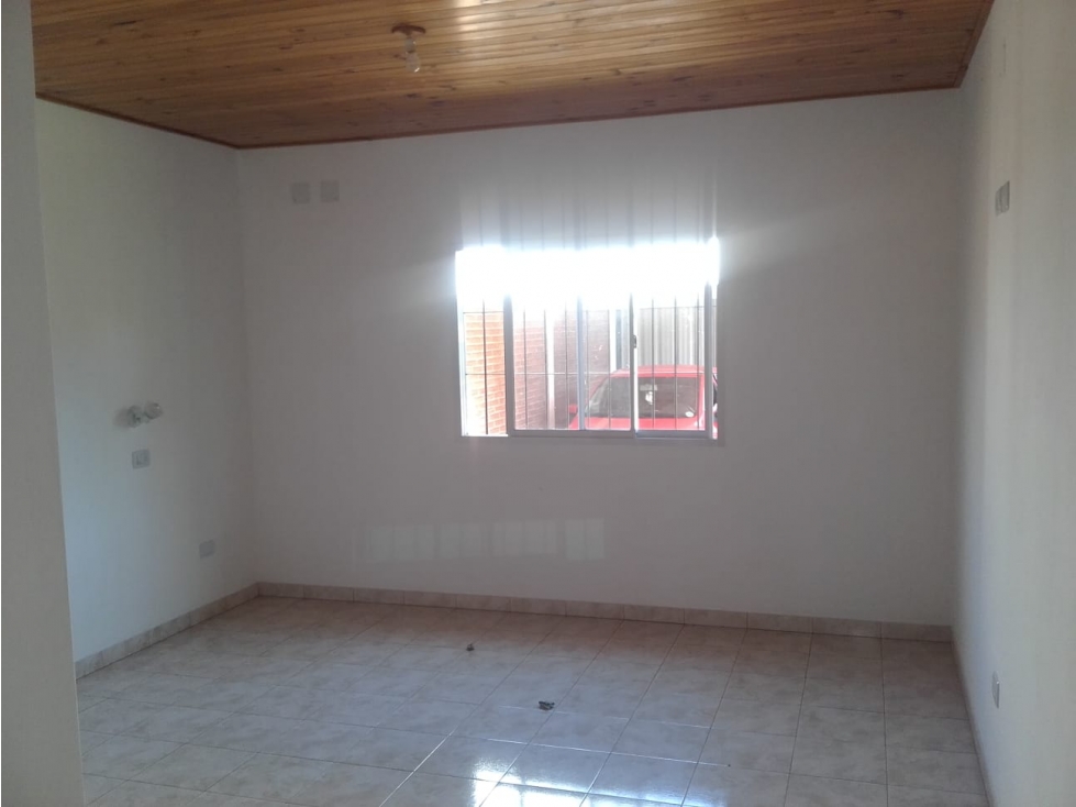 CASA ZONA 115 E ITUZAINGO - 5