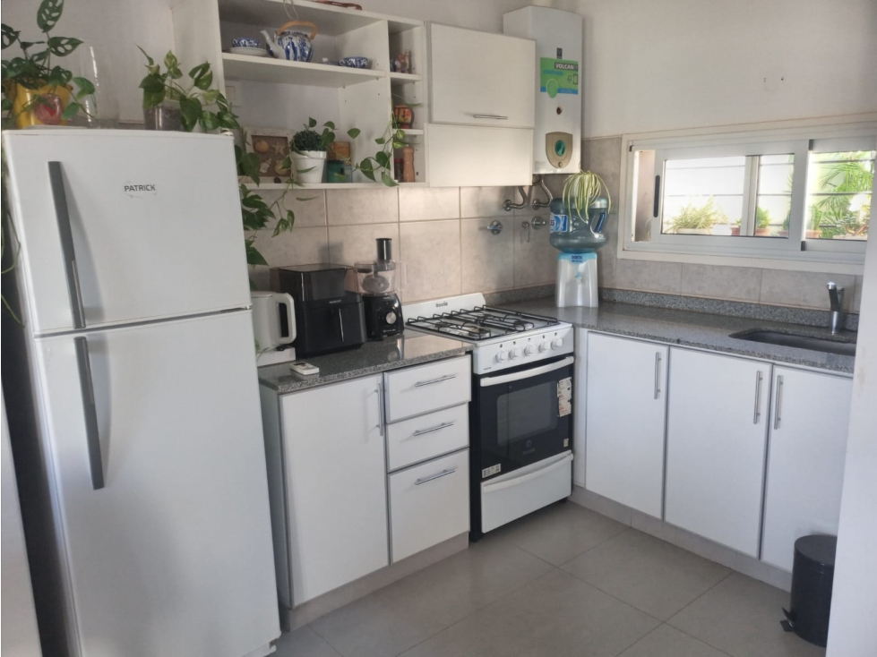 CASA EN ITAEMBE GUAZU, ZONA PROCREAR - 6
