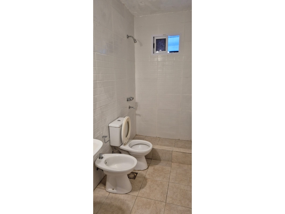 DEPARTAMENTO PLANTA BAJA CH 3233 - 6