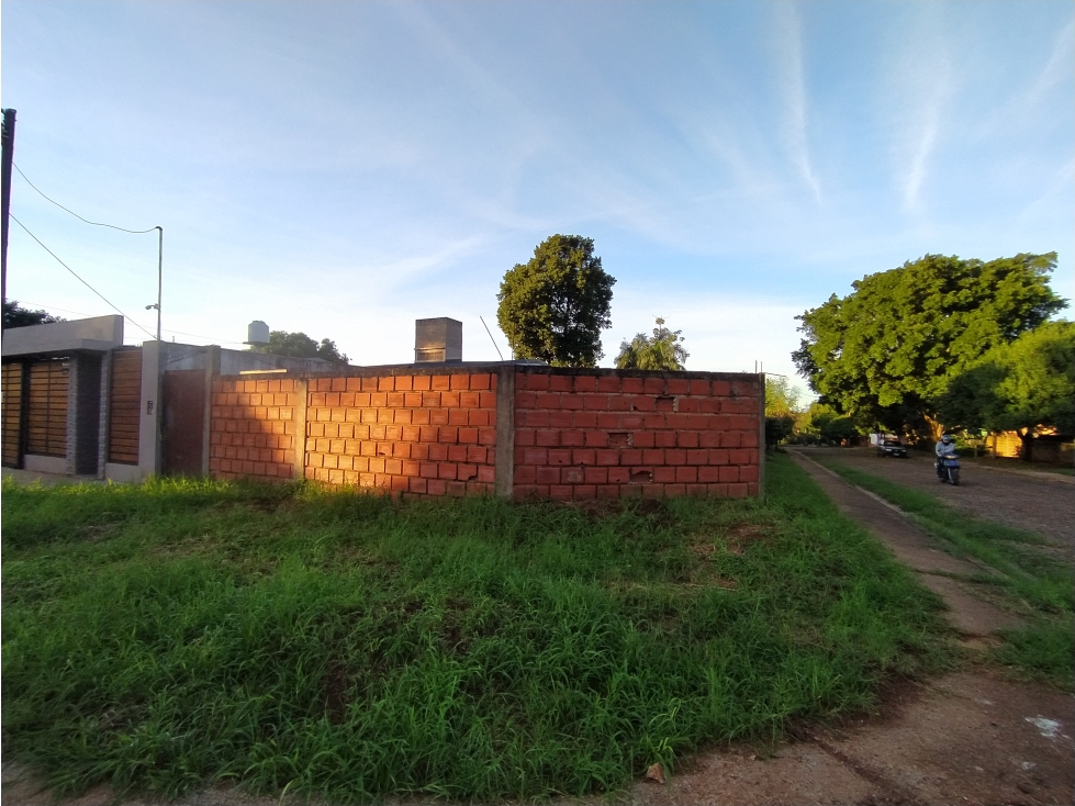 TERRENO ESQUINA ZONA ITUZAINGO Y ZAPIOLA - 2