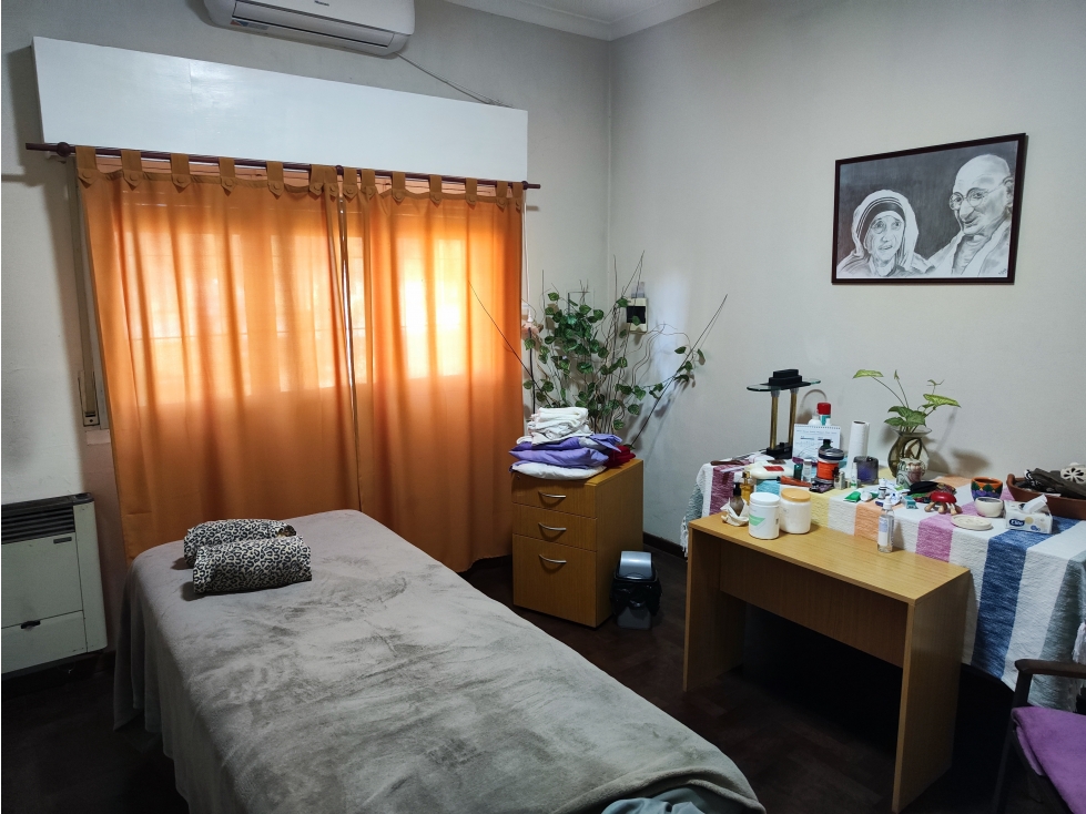 Casa con 2 Departamentos sobre Av Cabred Open Door — foto 6
