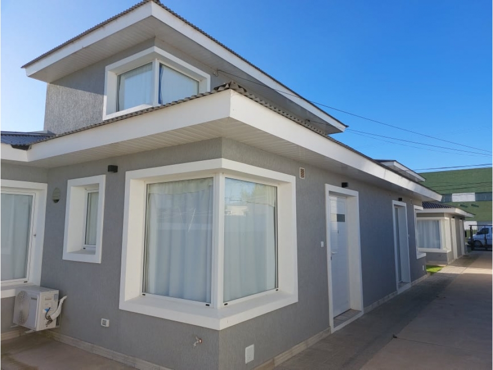 Alquiler 24 meses moderno dúplex de 3 ambientes zona centro. - 2