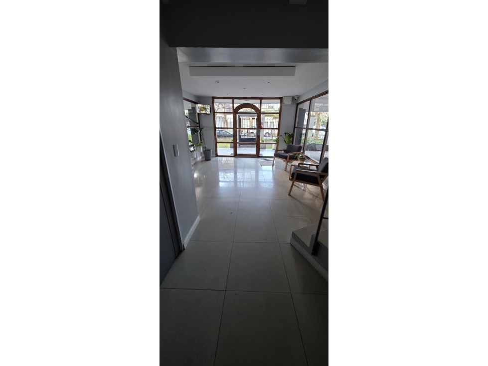 Departamento de 3 amb con espacio cochera en alquiler por 24 meses. — foto 3