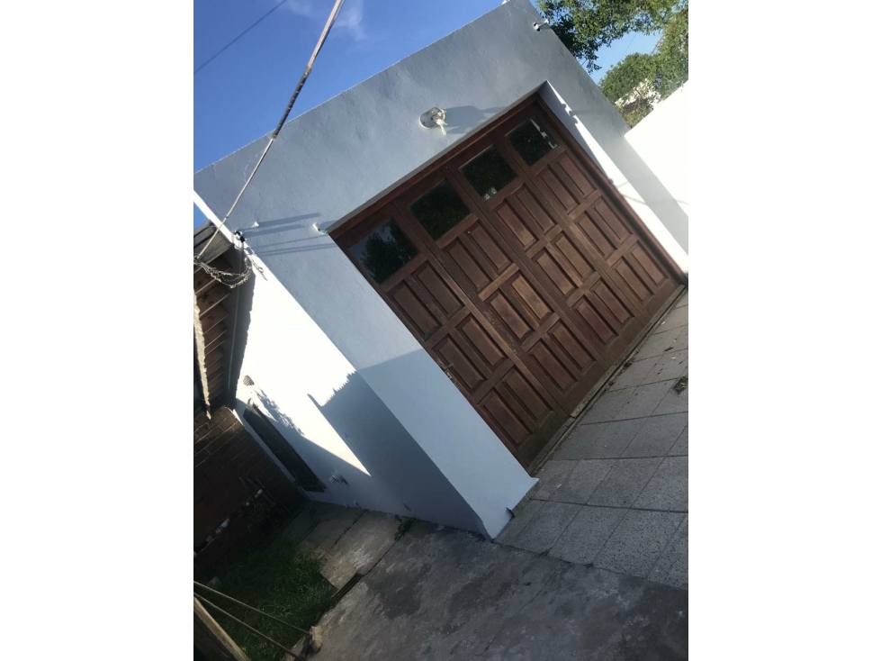 Se vende casa americana de 3 amb con garage/parrilla. - 5