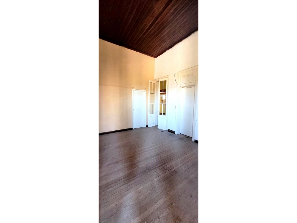 Local comercial + Departamento 3 amb + Ph de 3 amb + Garaje. - 4