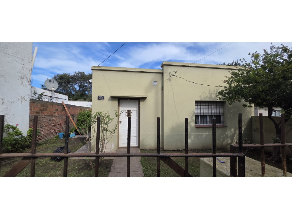 Casa de 3 amb sobre lote propio con servicios. - 1