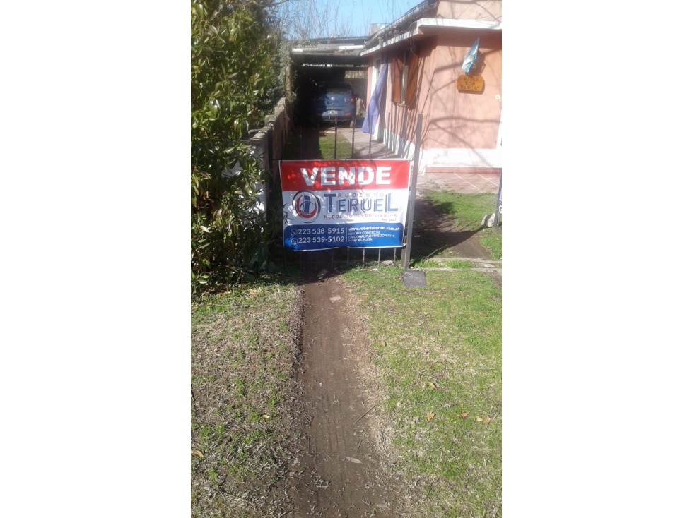Se vende o permuta casa de 3 ambientes en Mechongue. — foto 2
