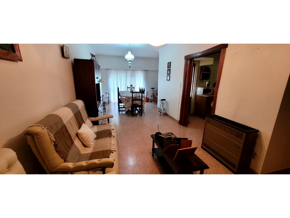 Muy linda casa en 2 plantas en venta en estupenda ubicación - 1
