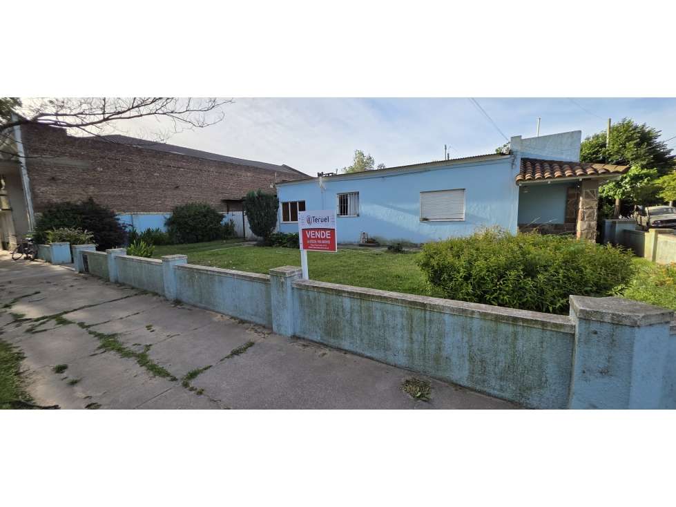 Se vende casa de 3 ambientes en lote propio de 15x20 - 4