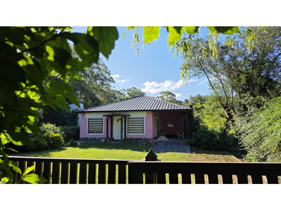 APTA CREDITO--- CASA 3 AMB. EN PARQUE GOLF ACANTILADOS