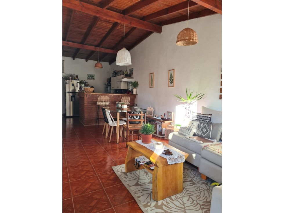 CASA EN ALQUILER EN BENAVIDEZ - BARRIO RESIDENCIAL - 3