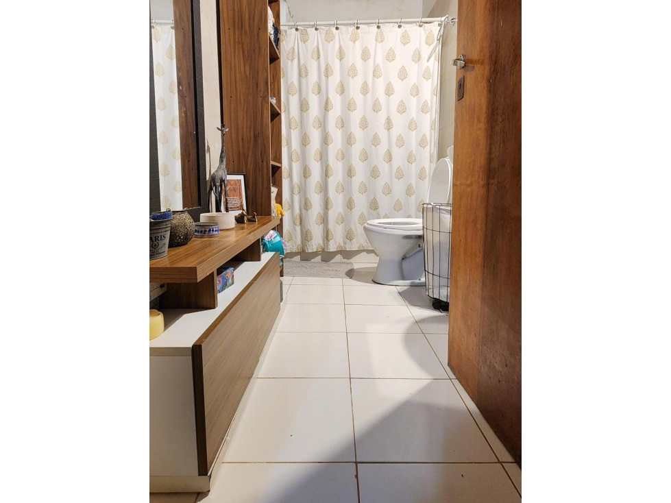 CASA EN ALQUILER EN BENAVIDEZ - BARRIO RESIDENCIAL - 5