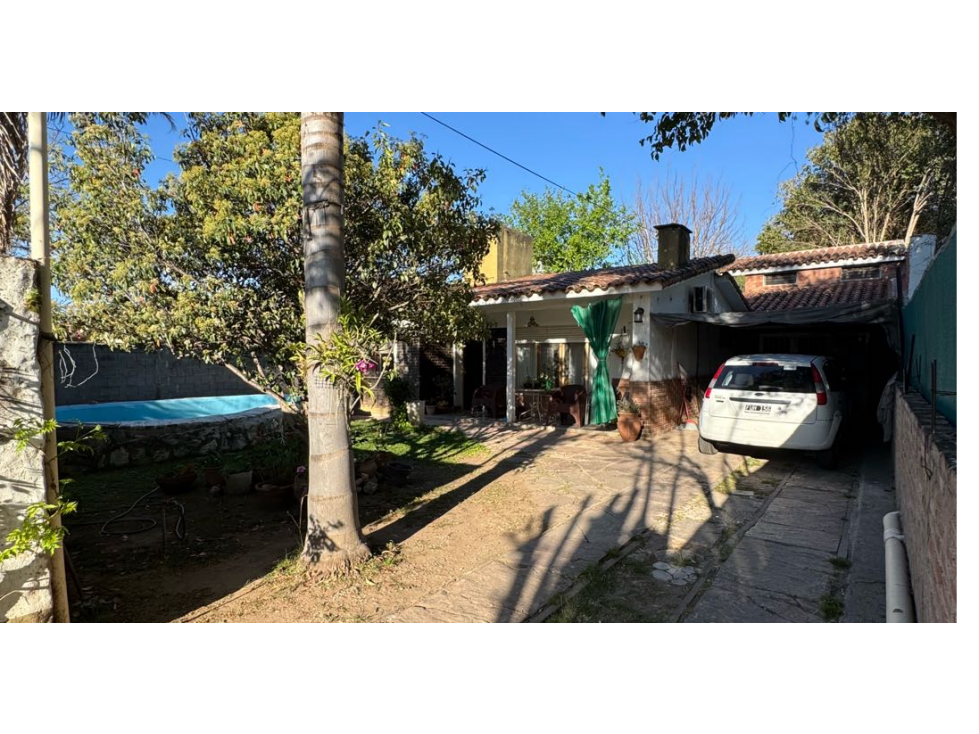 VENDO CASA c/Pileta + DEPARTAMENTO Bº M. Muñoz
