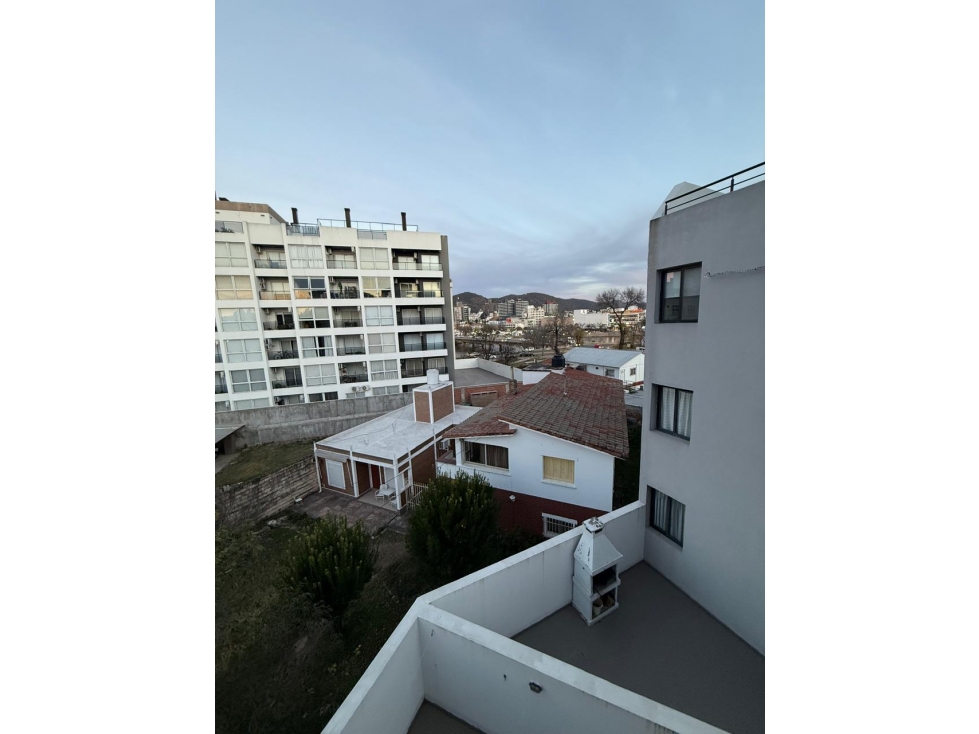 DPTO. DE CATEGORÍA EDIFICIO "TEMPO" PISCINA Y COCHERA - 1