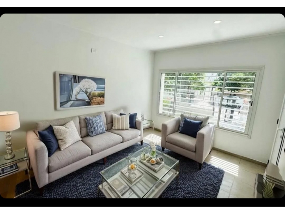 CASA NUEVA 3 DOR - 3 BA. BARRIO M. MUÑOZ VILLA CARLOS PAZ - 5