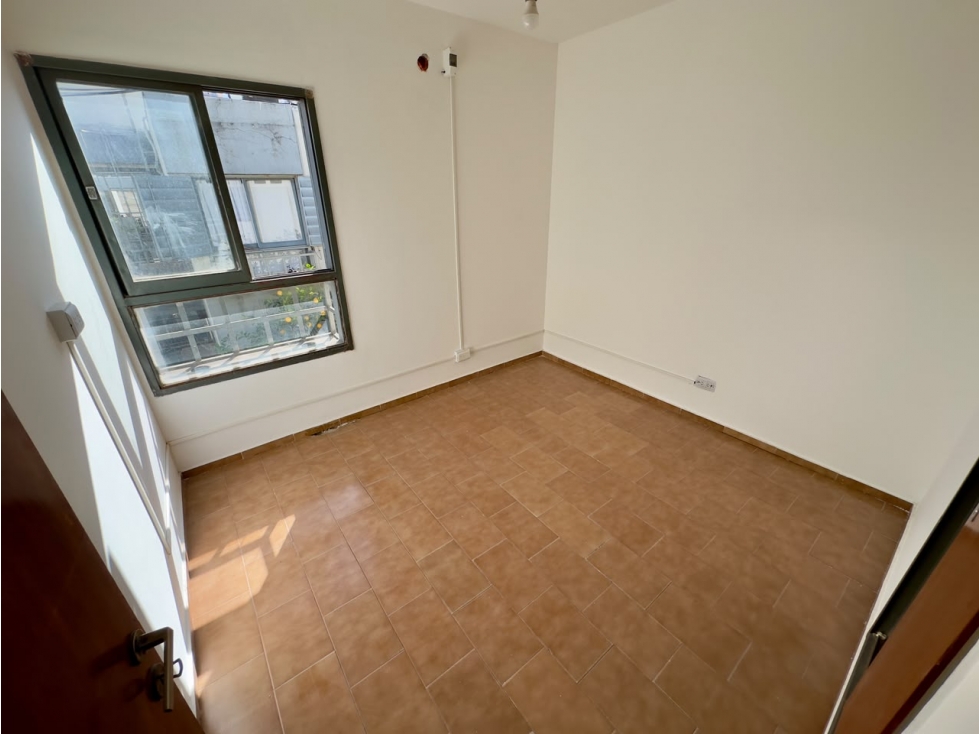 ALQUILER - 1 DORMITORIO - B° GUEMES — foto 2