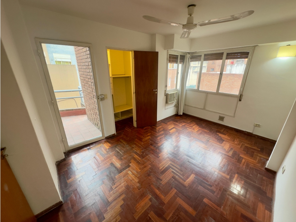 DUPLEX - TERRAZA PROPIA CON ASADOR - 1 DORMITORIO Y MEDIO - 3